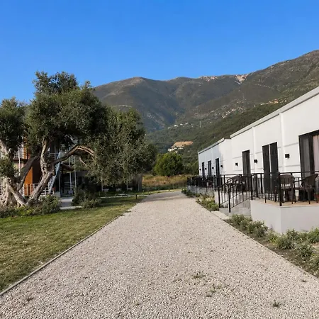 Séjour chez l'habitant Priam *